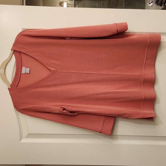 Chicos Zenergy sweatshirt Size 1 - Picture 1 of 7